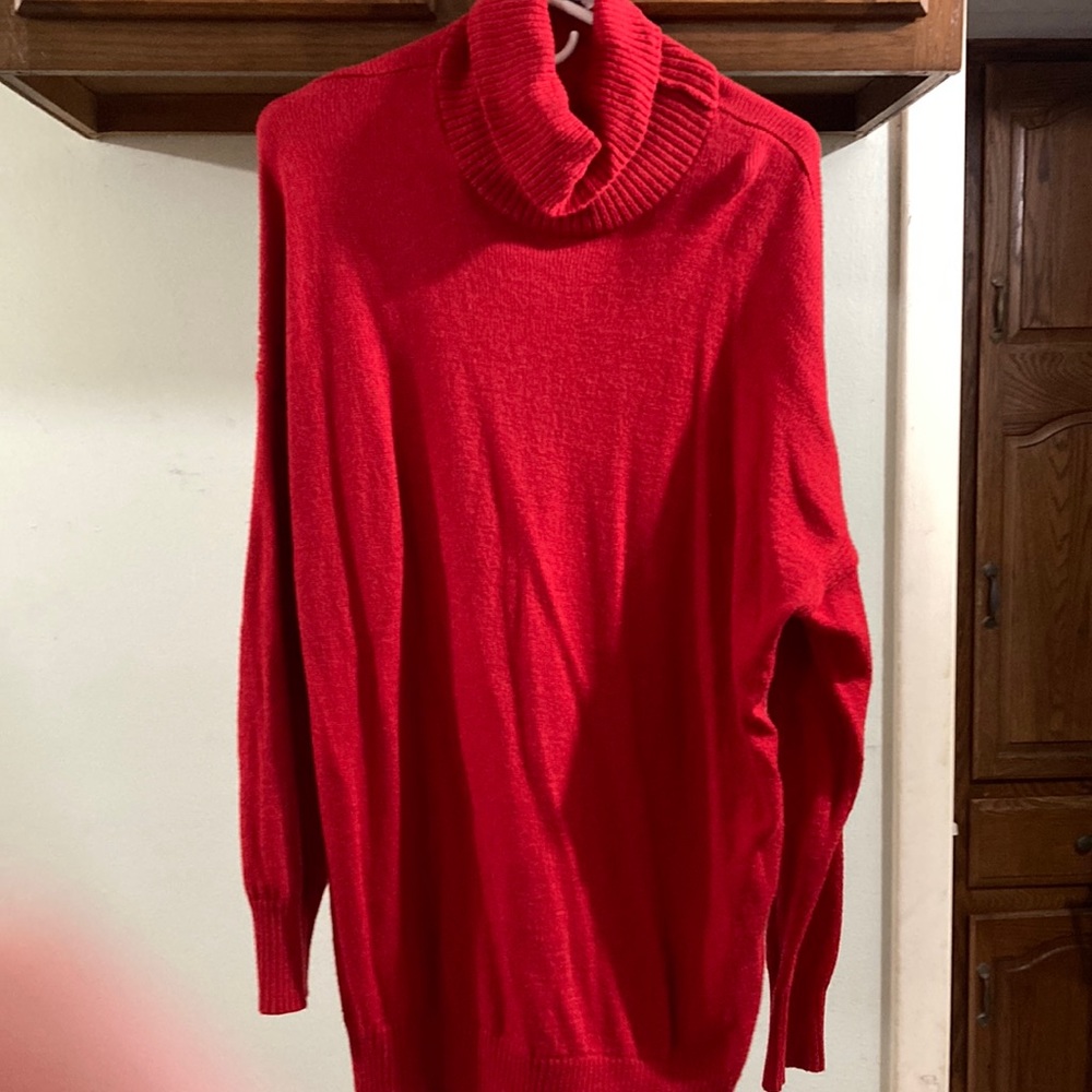 Old navy turtle neck sweater